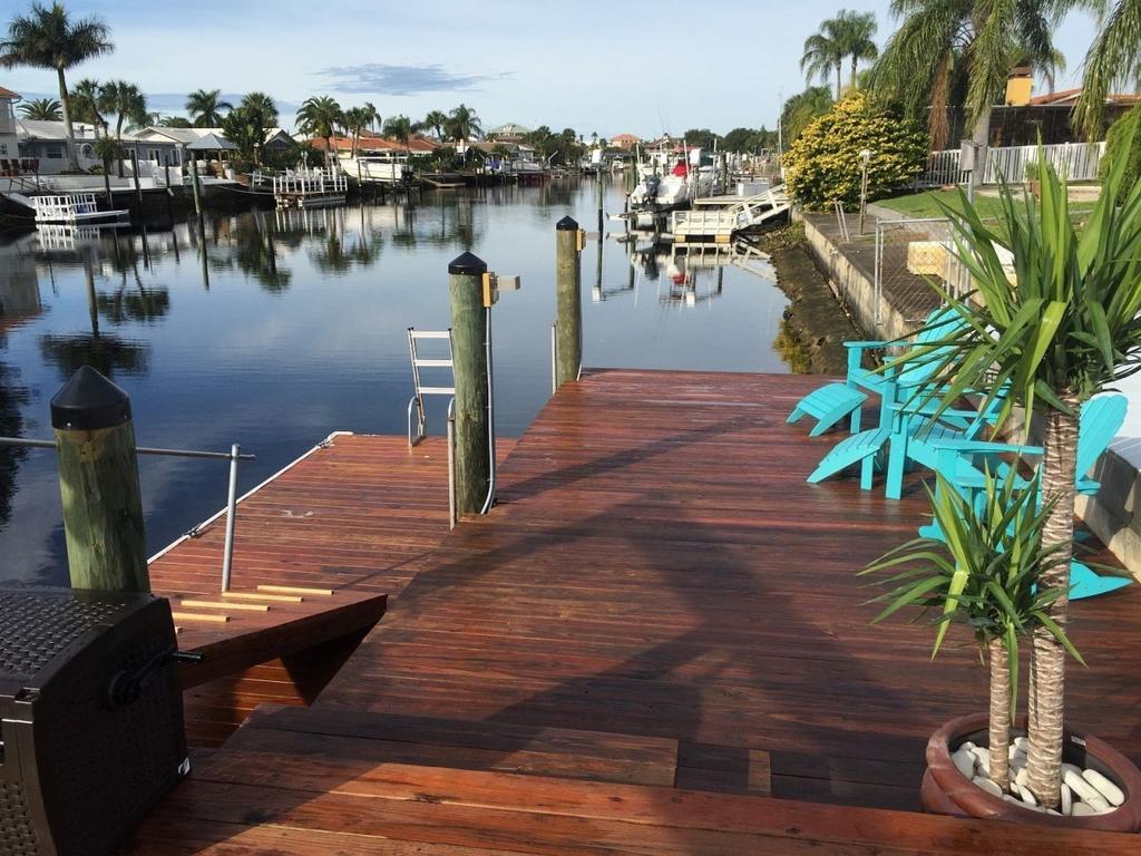 Canal Front Gulf Harbor Home Beautiful Home New Port Richey Exterior foto